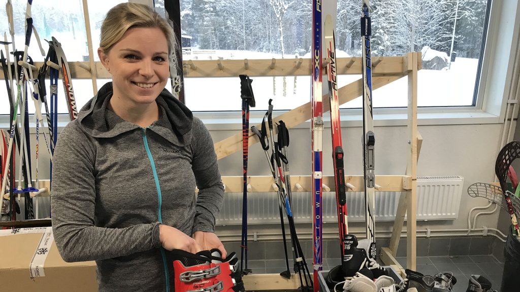 Frida Wikegård på plats i nya Sportoteket i Gävle.