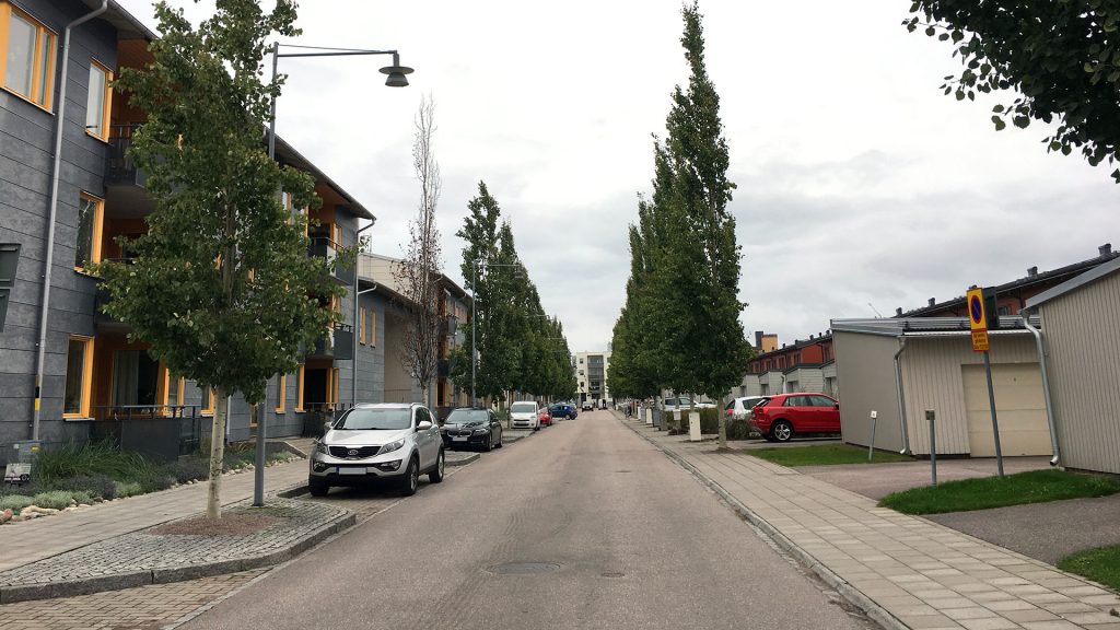 Parkerade bilar på Sjåaregatan, Gävle strand