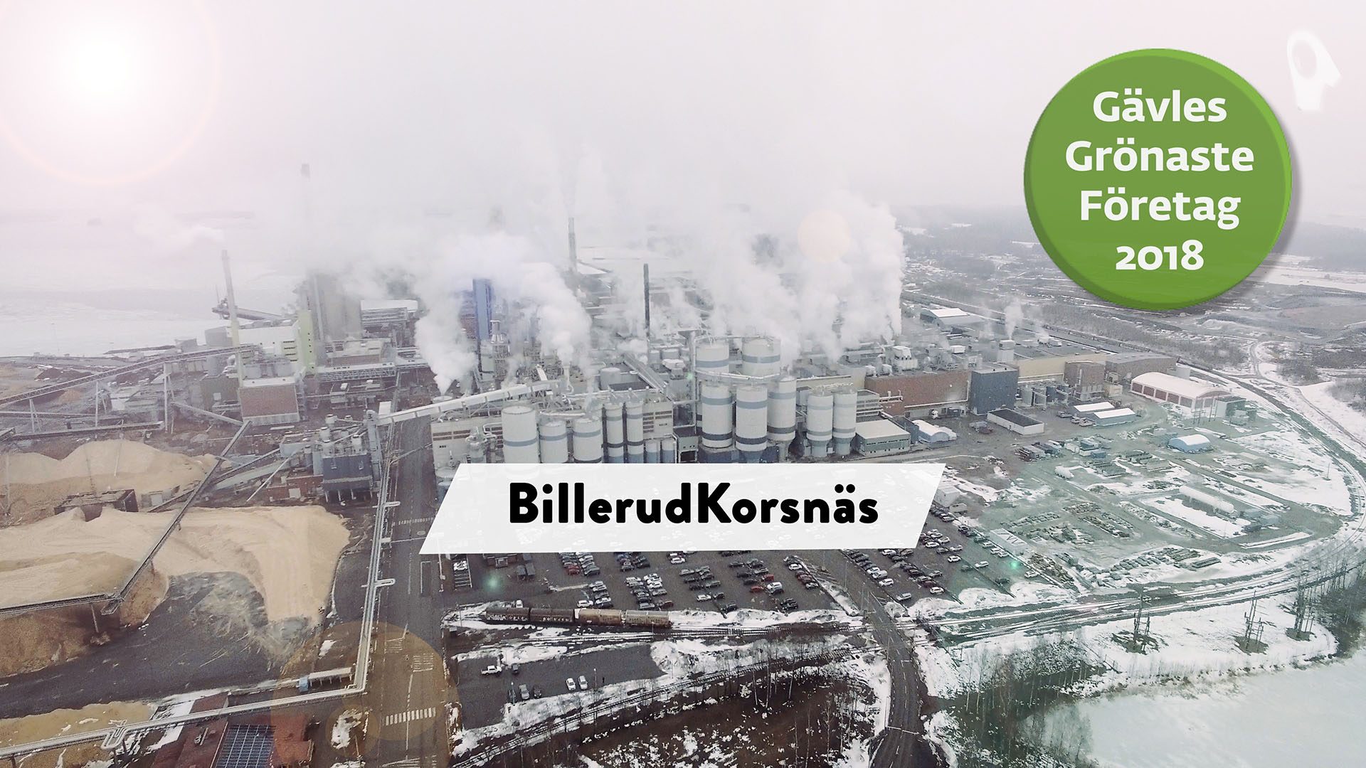 Flygbild över BillerudKorsnäs fabrik i Bomhus