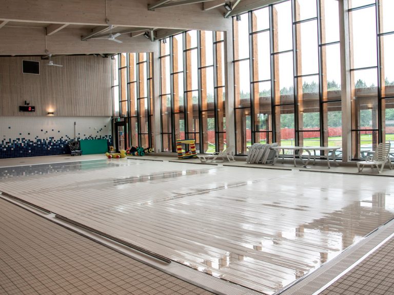 Inomhuspoolen på Valbobadet