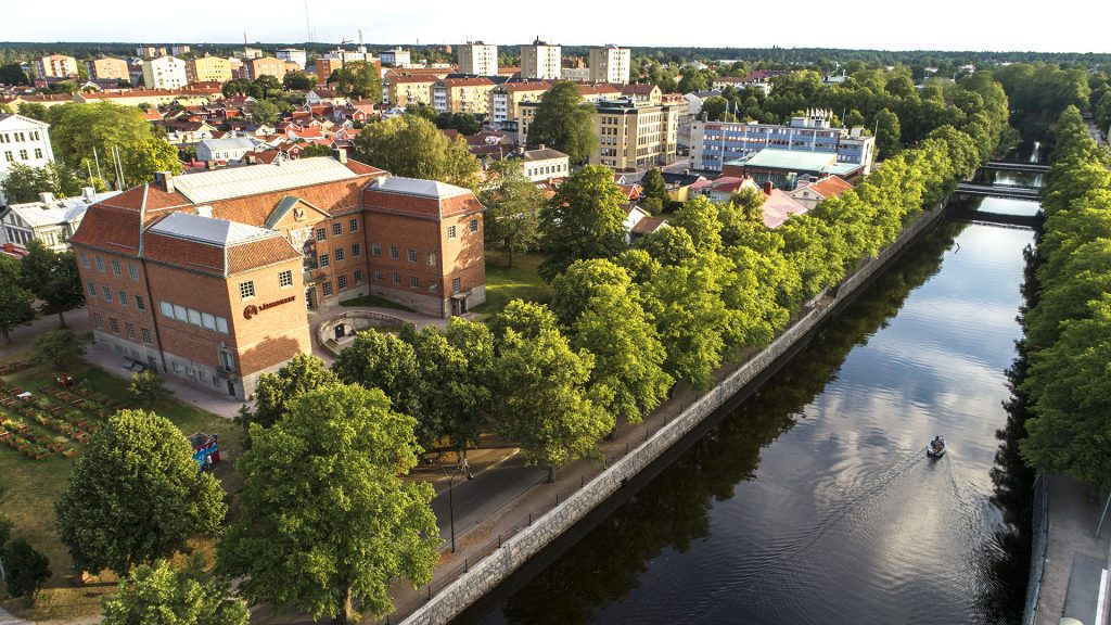 Flygbild över Länsmuseet och söder