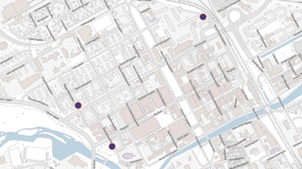 Karta över Gävle norr om Gavleån. Den 14 maj stängs parkeringar av längs Skomakargatan vid kvarnparken, Byggmästargatan intill Staketgatan samt Stora Esplanadgatans norra del.