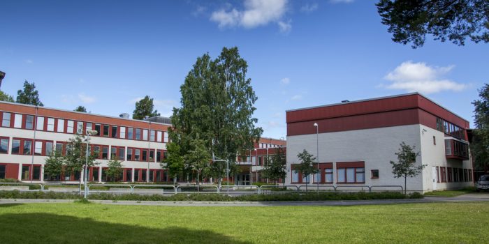 Exteriörbild på Stora Sätraskolan