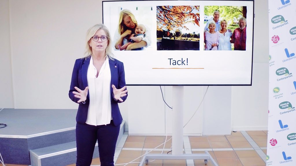Åsa Wiklund Lång presenterar majoritetens budgetförslag