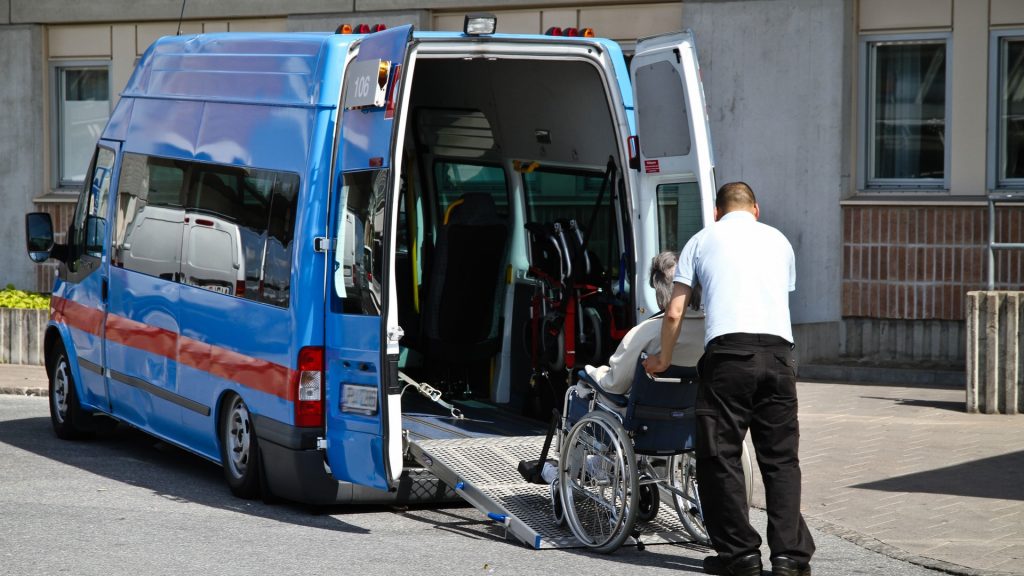 Bilden visar färdtjänsttransport