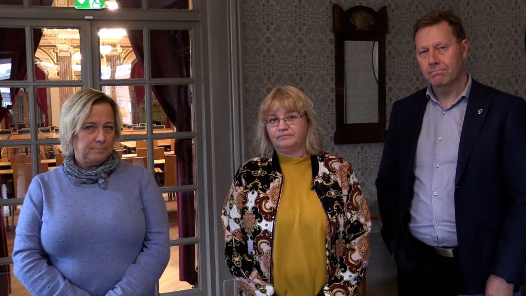 Representanter från Gävles Närings och Gävle kommun pratar om det nya näringslivsprogrammet
