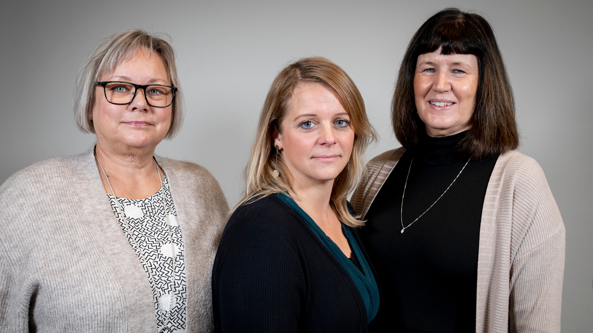 Britt-Marie Holm - familjebehandlare, Maria Pettersson - fältassistent, Monica Larsson Forsberg - familjebehandlare.