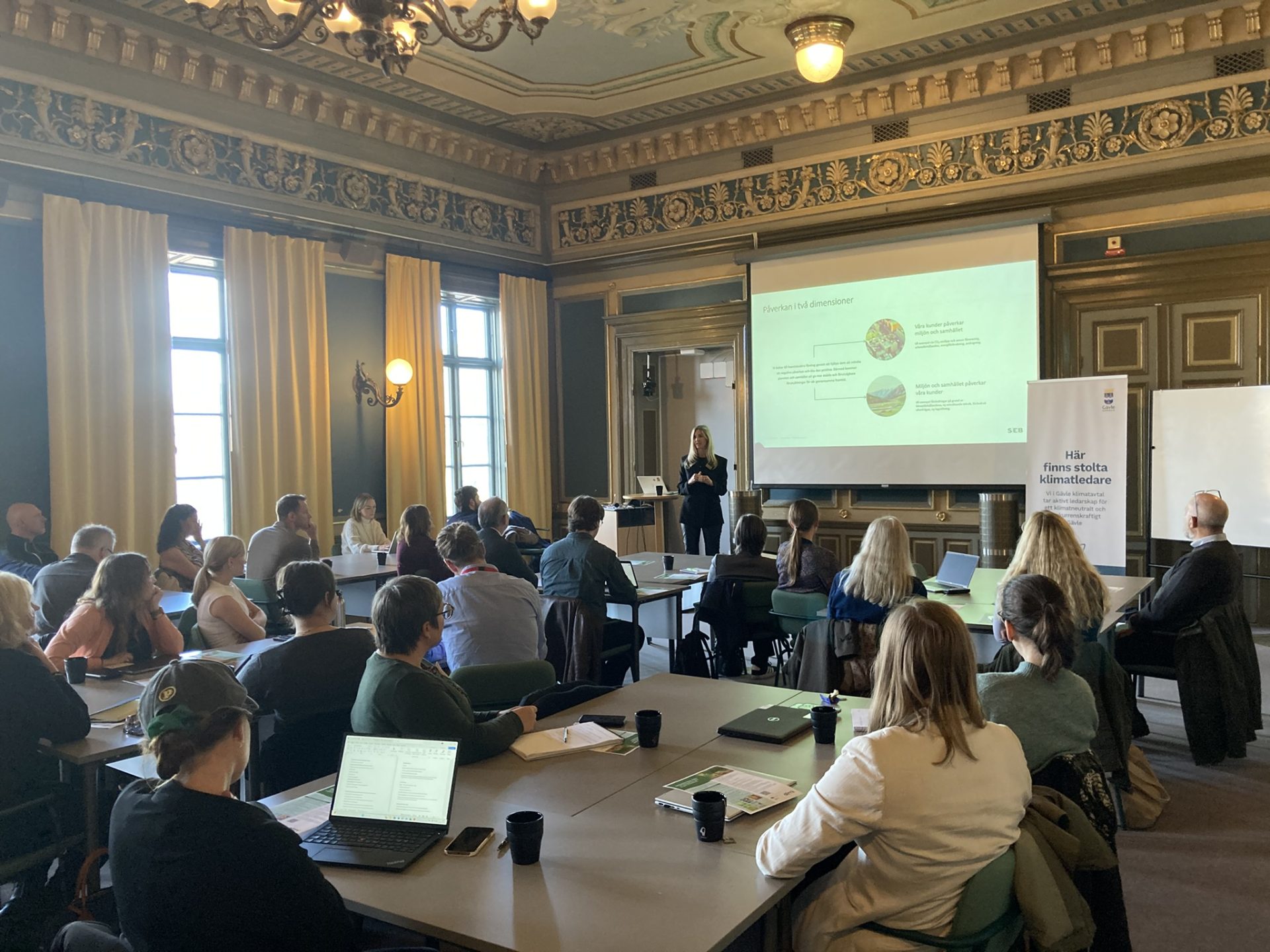Många var intresserade av finansiering på klimatavtalets forum för miljö- och hållbarhetsansvariga