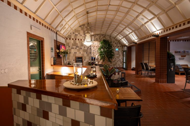 vy över receptionen inne på relaxavdelningen