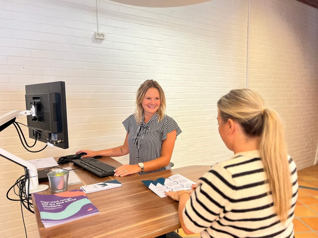 Studie och yrkesvägledare på vuxenutbildningen